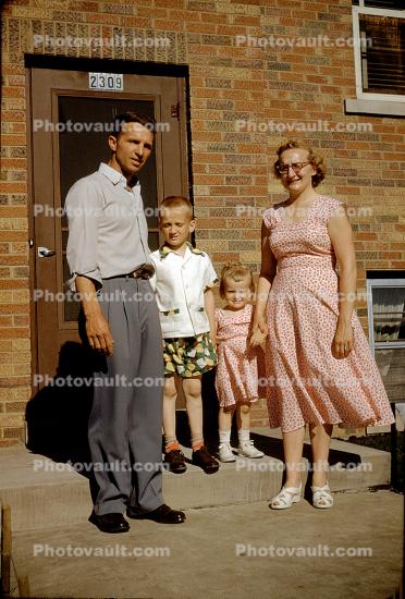Group Portrait, boy, girl, matching dresses, 2309, 1950s