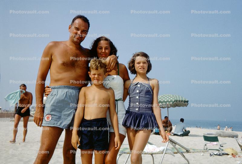 Family Group Portrait on the Beach, swimsuits, trunks, 1950s
