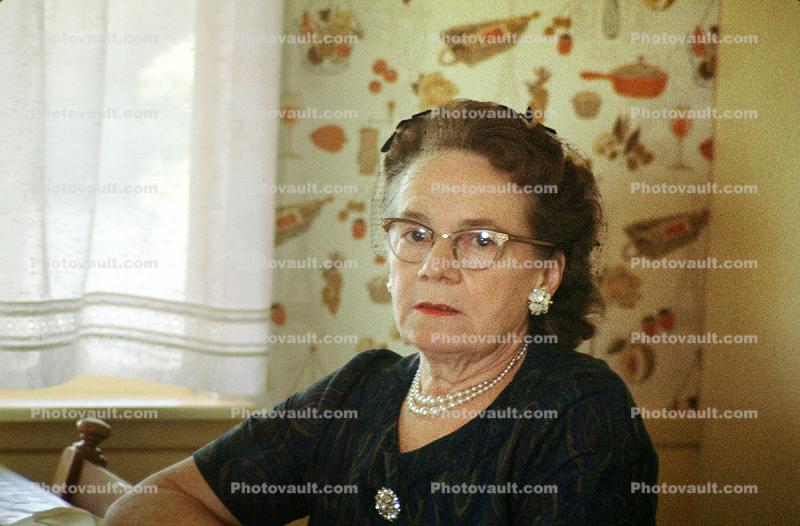 Woman with Glasses, necklace