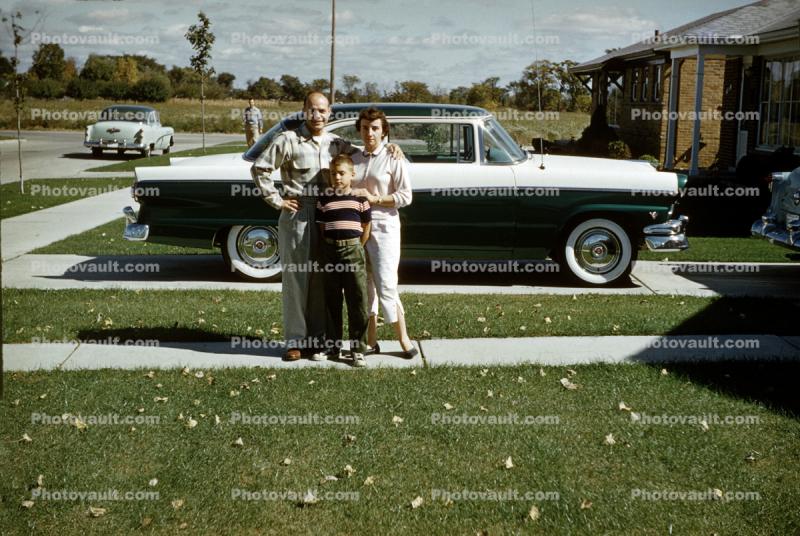 Ford Fairlane, Man, Woman, Son, Cars, 1950s