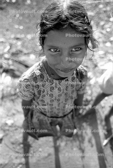 Girl Picking Trash, Fort Beach, Back Bay, Badhawar Park, Khroorow Baug, Mumbai