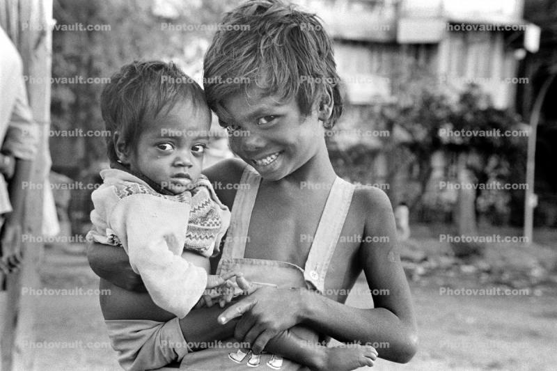boys, brothers, smiles, slum, Mumbai, India