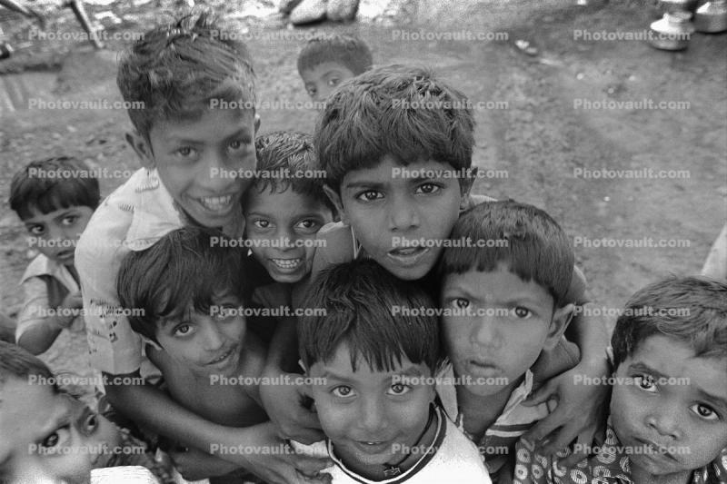 Friends, boys, slum, Mumbai, India