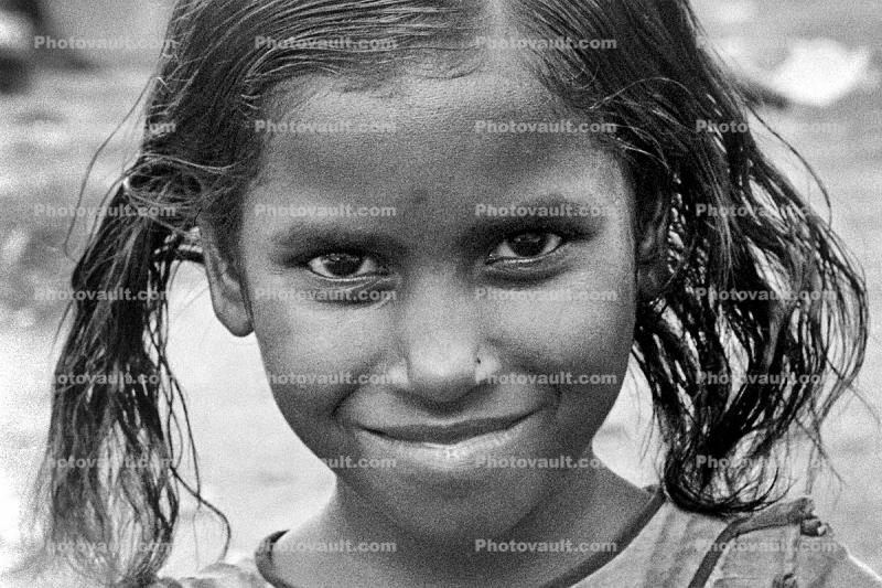 girl, face, ssmile, slum, Mumbai, India