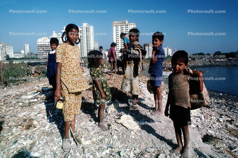 Children picking through trash, Khroorow Baug, Mumbai, Back Bay, Girl Picking Trash, Fort Beach
