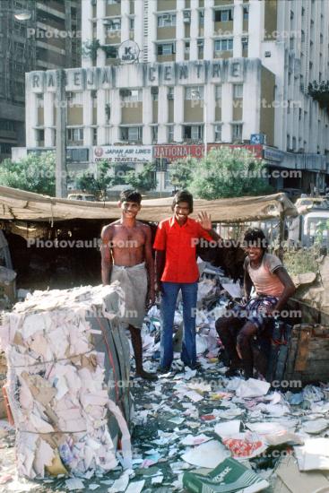Shanty Town, homes, shacks, slums, apartments, buildings, contrast, rich, poor, Khroorow Baug, Mumbai