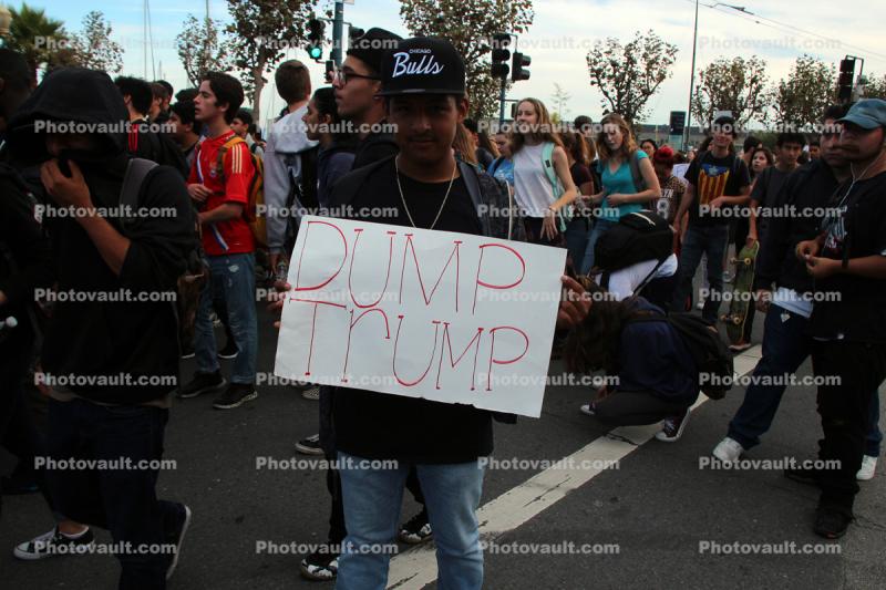 Dump Trump anti trump protest