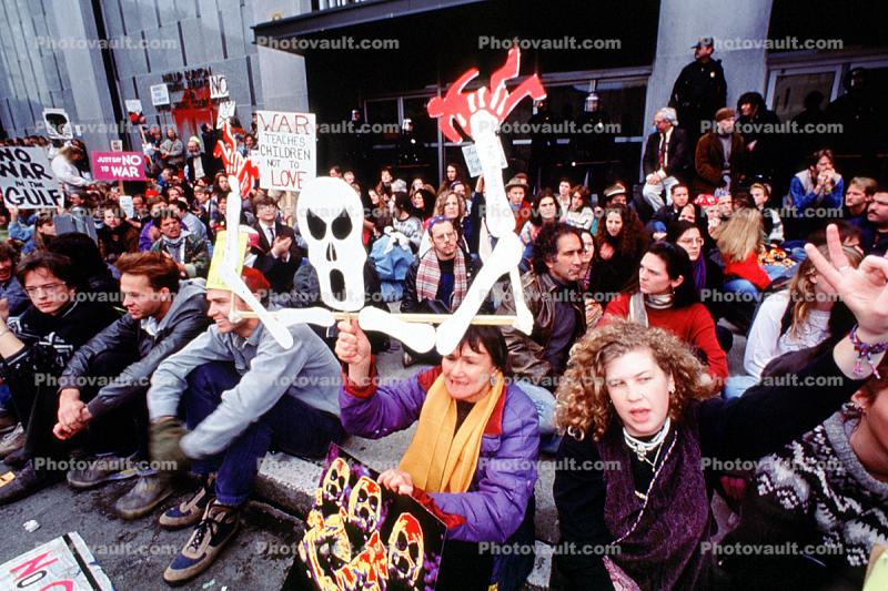 Angry Skeleton, Anti-war protest, First Iraq War, January 15 1991