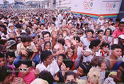 Crowds, US-Cuba Friendshipment