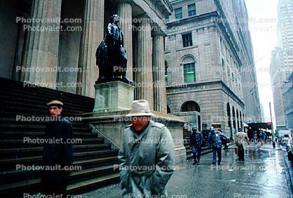 rainy day, madmen, Wall Street, George Washington, steps, buildings, sidewalk, outside, outdoors, 1980s