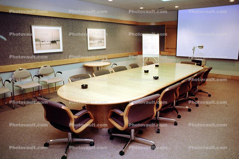Conference Room, Table, Chairs, overhead projector, screen  walls, 23 August 1985, 1980s