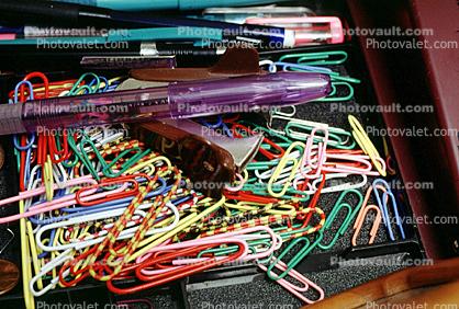 paper clips, paperclips, pns, , clutter, documents, paperless