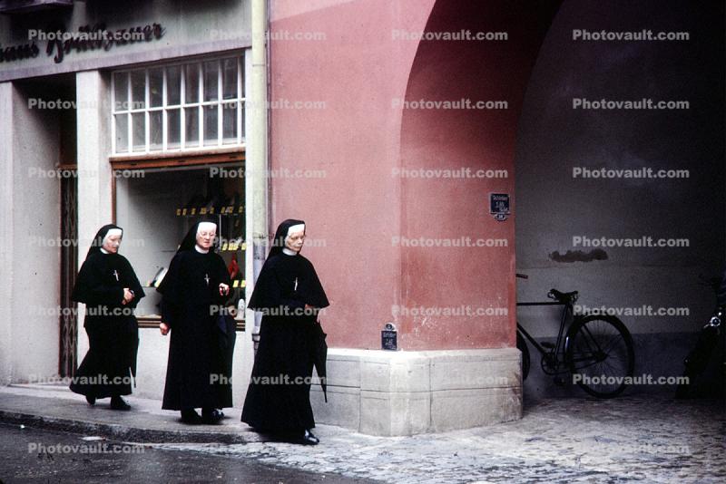 Nuns Walking in town, Appenzel