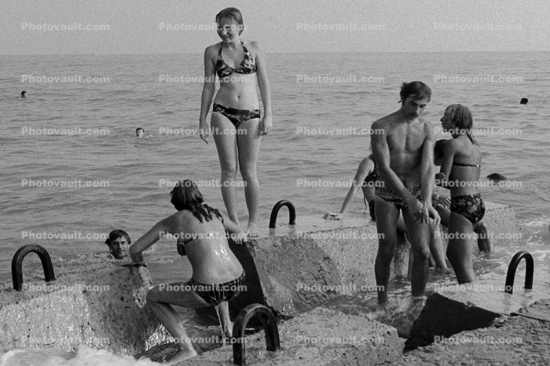 Women, Men, bikini, swimwear, wet, bathingsuit, bathing suit, Black Sea, Sochi, Russia