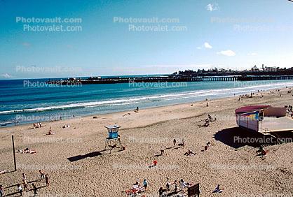 Santa Cruz Pier, Beach, Sand, water, Lifeguard Station