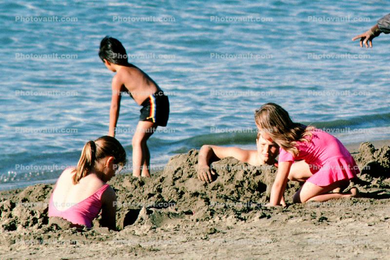 girls, boys, sand, play, water, female, male, beach, guy