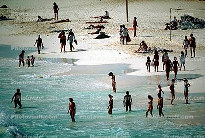 Cancun, bikini, girl, men, female, water, beach, sun tan, uv rays, burn, sand