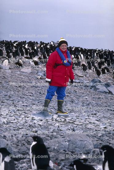Eva Krutein with Penguins