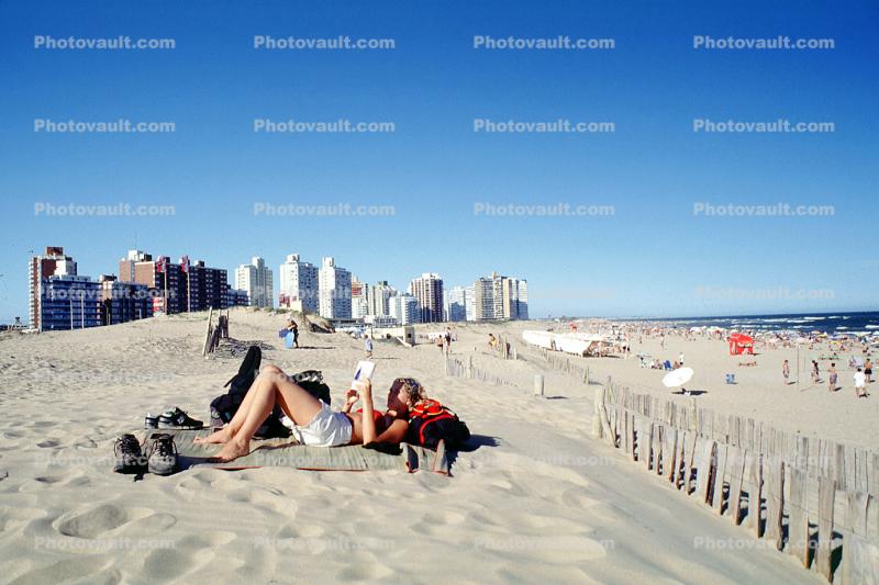 Sand, beach, buildings, skyline
