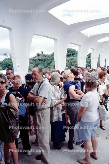 crowds, Hot SpringArizona Memorial, Pearl Harbor, Honolulu, Oahu, Battleship