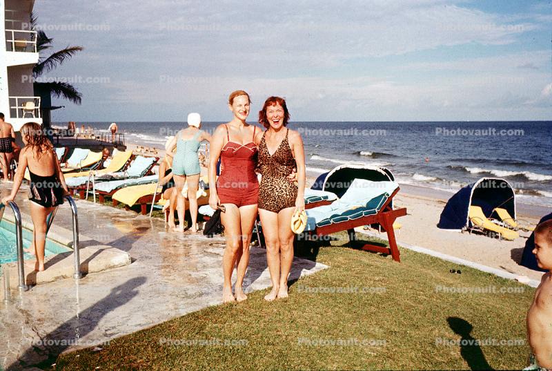 Smiles, Friends, Poolside, Beach, 1950s