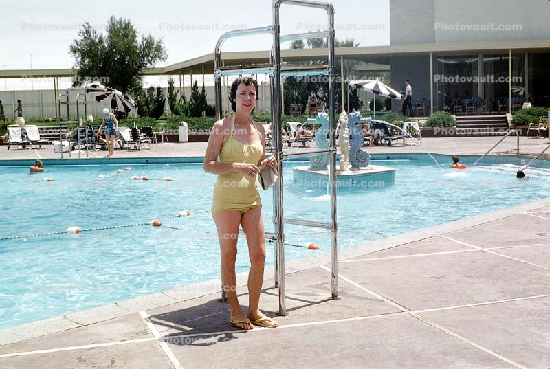 Swimming Pool, Dunes Resort Hotel, 1960s