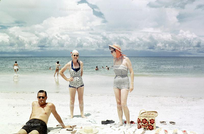 beach, sand, 1950s