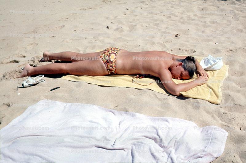 woman, beach towel, hot, 1973, 1970s