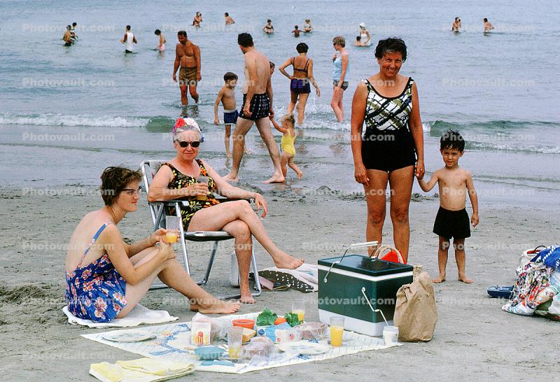 Sand, Ocean, Chair, Cooler, Beach Blanket, Cranes Beach, Massachusetts, 1966, 1960s