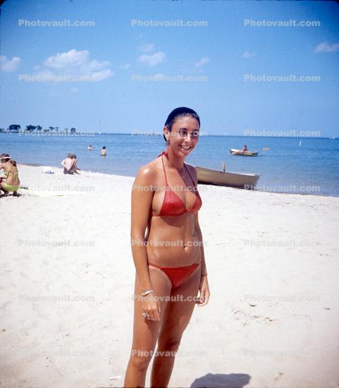 Sand, Oak-Street Beach, Lake-Michigan, Chicago, Woman, 1970s