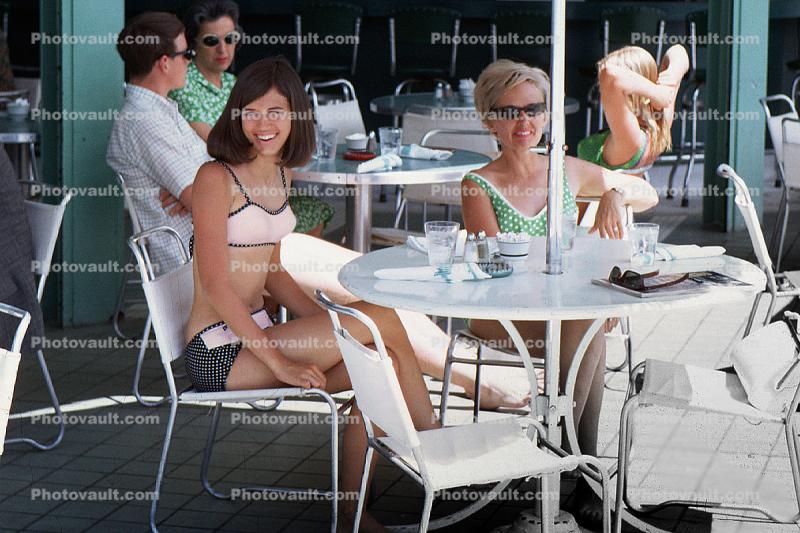 Cafe, Table, Women, 1967, 1960s