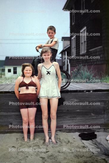 Girls, Boy, siblings, friends, bikini, sand, retro swimsuit, outfit, 1940s