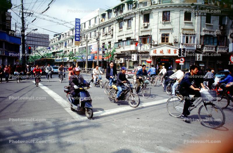 Street Scene, Bicyclist, riders, scooter
