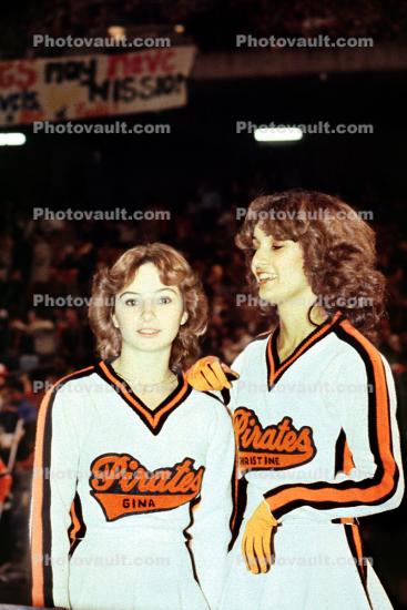 Cheerleaders, Cheering, 1970s