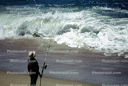 fishermen, man, rod & reel, wave, Pacific Ocean