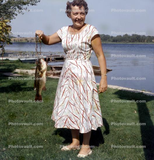 fish catch, fashion, 1950s