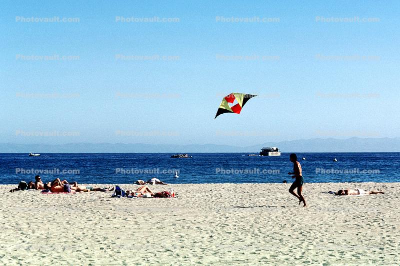 Beach, Sand, Pacific Ocean, Flying a Kite