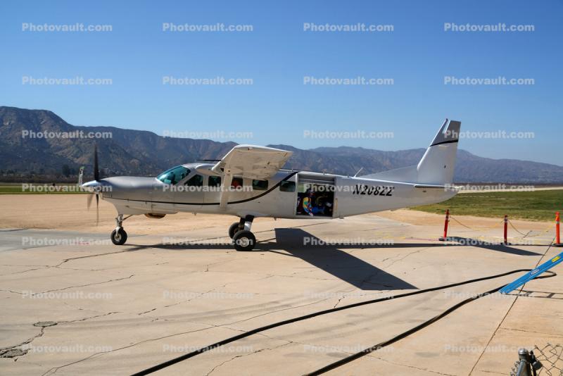 N208ZZ, C208, Cessna 208B Super Cargomaster