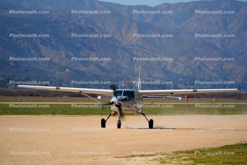 N208ZZ, C208, Cessna 208B Super Cargomaster