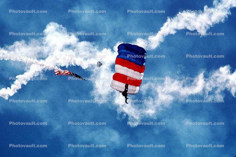 Flag, Smoke Trails, Ram Air Parachute, canopy, skydiving, diving