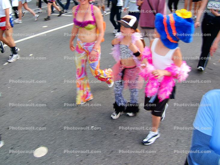 Woman, Girls, Mad Hatter, Bay to Breakers Race, Howard Street, SOMA, 2005