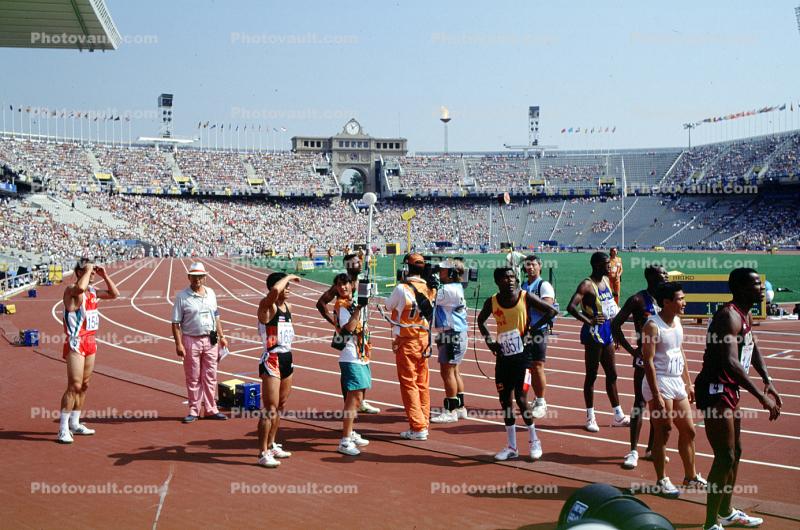 Track Meet, race track, runners