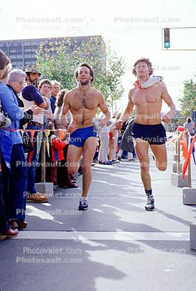Oakland Marathon, runners, men, male, hunky, fit, muscular, finish line