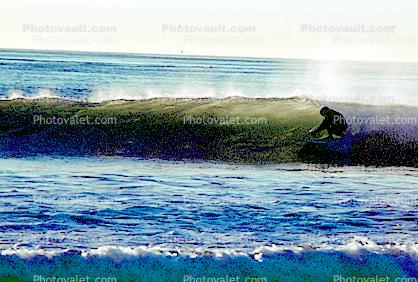 Topanga Beach, Surfer, Surfboard, off-shore winds