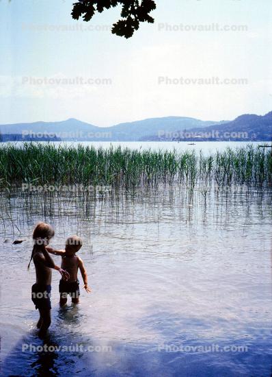 Brother and Sister, Siblings, lake, marsh, wetlands