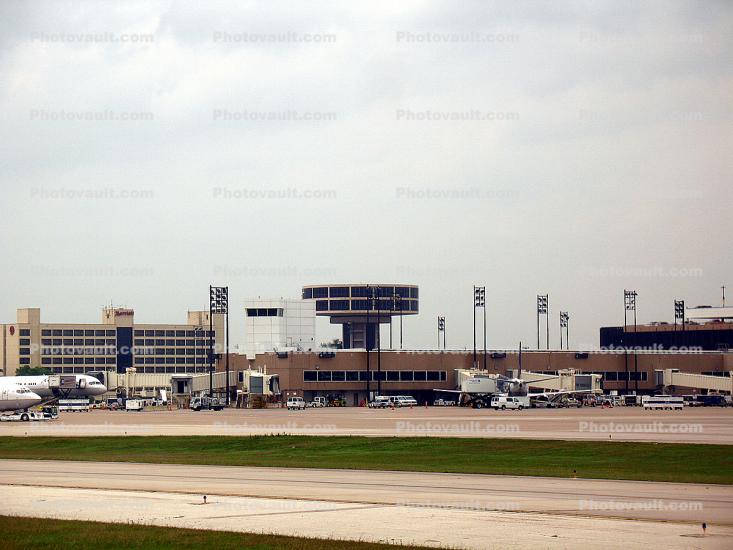 Houston International Airport (IAH), Control Tower