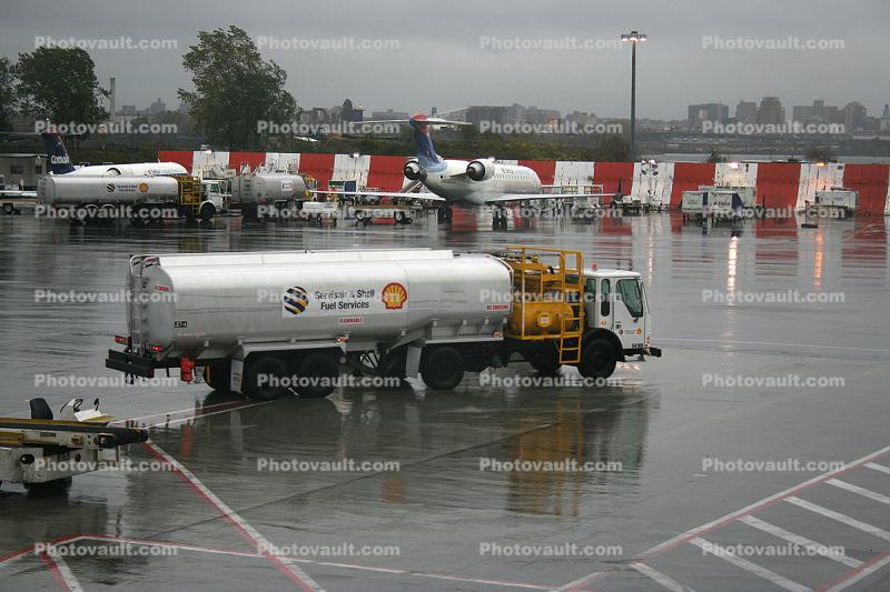 Fueling Truck, LaGuardia Airport (LGA)