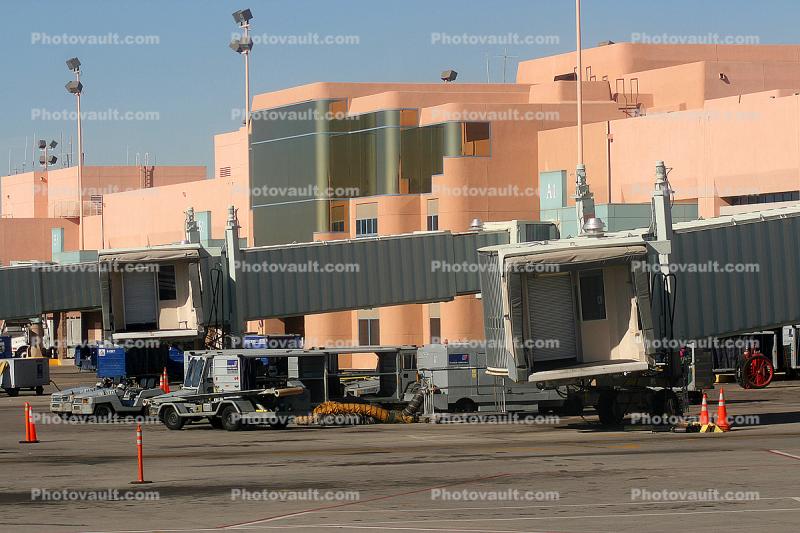 Jetway, Terminal, Albuquerque International Sunport, Airbridge