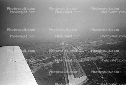 Runway, Van Nuys Airport, (VNY), San Fernando Valley, Smog, 1975, 1970s