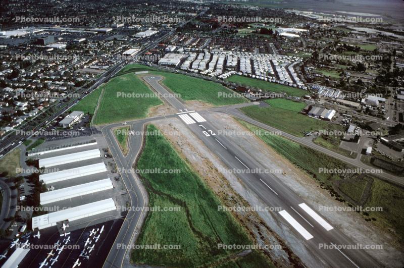 Runway, Hayward Executive Airport, HWD, Hayward Air Terminal, Hayward (HWD), 1986, 1980s